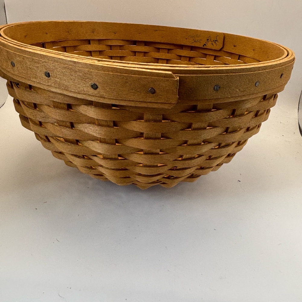 Longaberger Tan and White Woven Basket - Picture 7 of 15